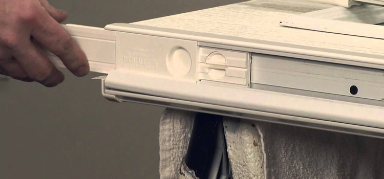 aluminum storefront door repair Ferry Pass