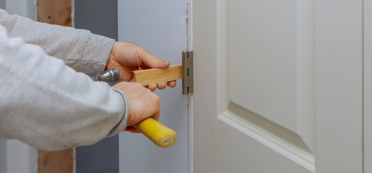 fiberglass entry door repair in Ferry Pass